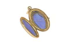 10K Yellow Gold Victorian Etched Orante Mourning Photo Locket Pendant