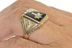 10K Yellow Gold Black Onyx Masonic Inlay Men's Retro Ring