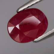 Prime ruby red heated only 1.75ct Lichinga Ruby