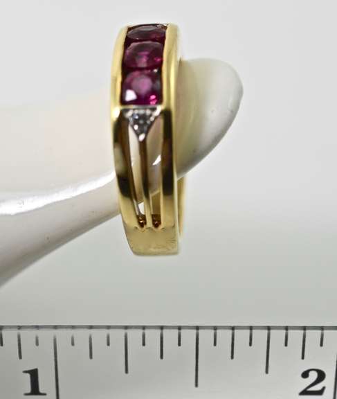 18K Bright Red Ruby Band