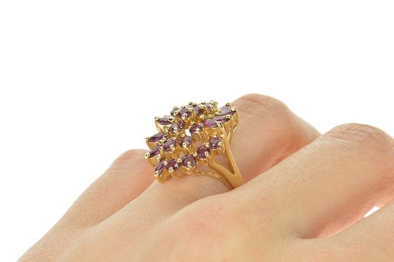 10K Yellow Gold Retro Ruby Cluster Cocktail Statement Ring
