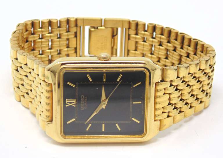 Group Lot of 2 Seiko Watches