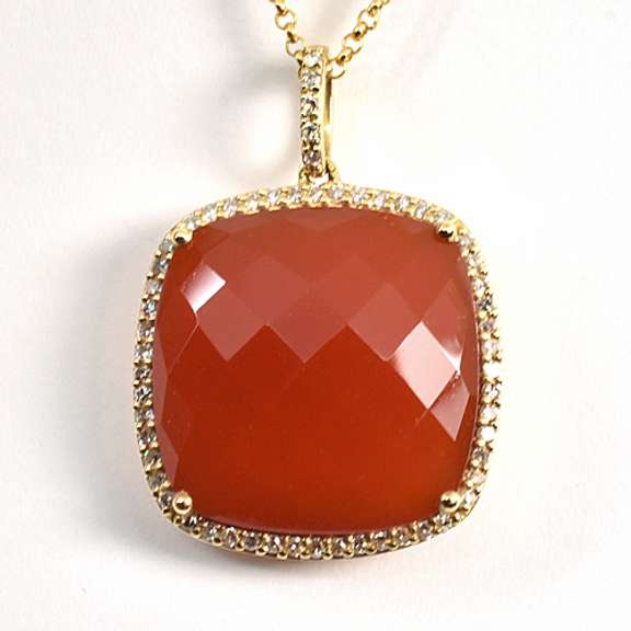 Vibrant Red Agate & Dia Pendant Necklace in 14K YG