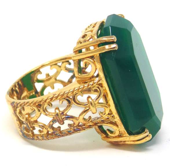 Sterling Silver Green Gemstone Ring