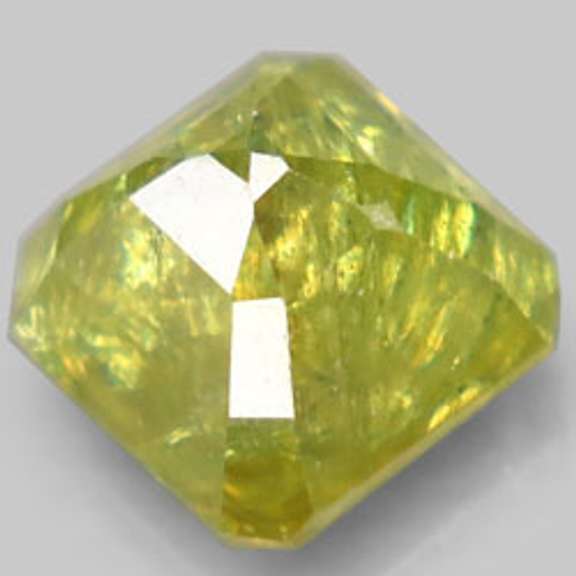 Gorgeous 3.94ct color shifting Russian Sphene