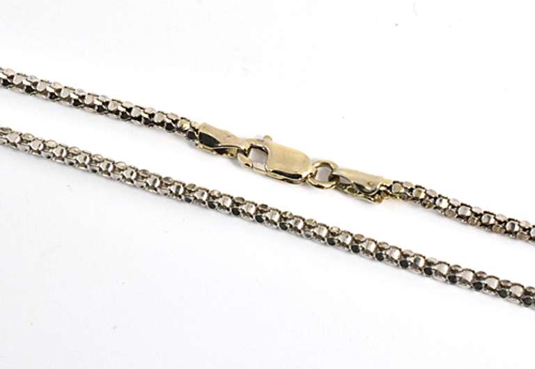 Stylish White Gold Popcorn Link