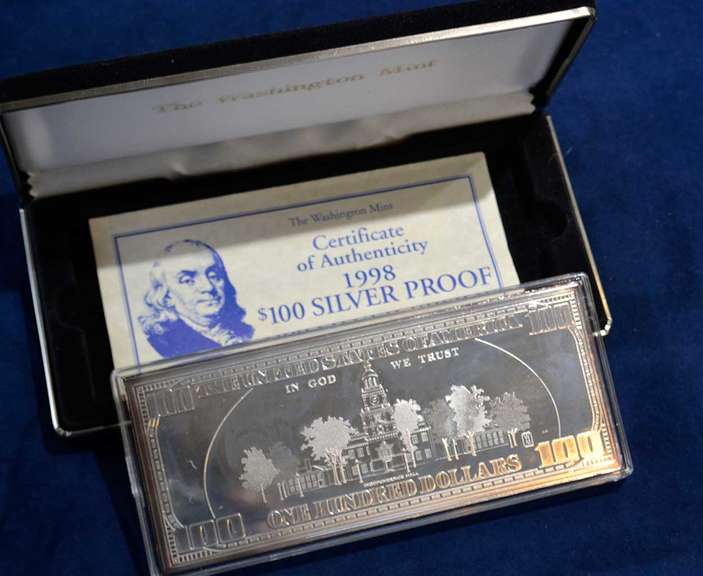 4 OZ Silver Proof Bar With Franklin 100 Bill Design