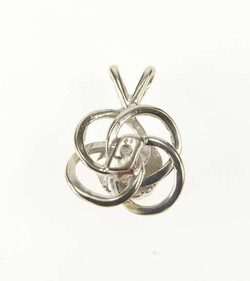 14K White Gold 1/4 Ct Early American Diamond Solitaire Spiral Pendant