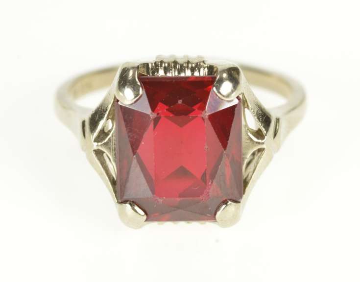 10K White Gold Brilliant Syn. Ruby Solitaire Cocktail Statement Ring