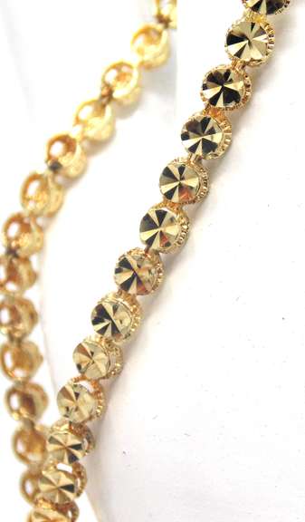 Pretty 14kt YG Diamond Cut Circle Link Bracelet