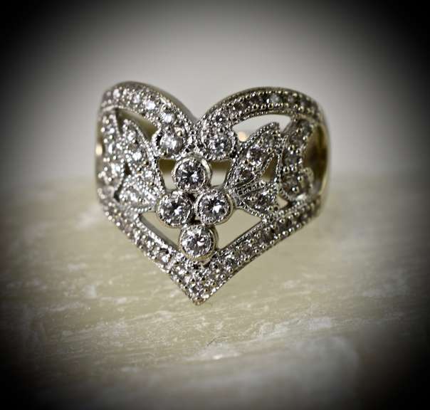 Contemporary Lacy 14K Diamond  V-Shaped  Ring
