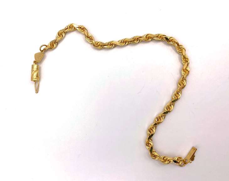 Fancy 14kt Twisted Rope Bracelet