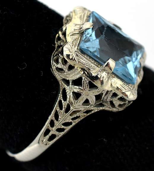 Antique Style Blue Topaz Ring, 14KT