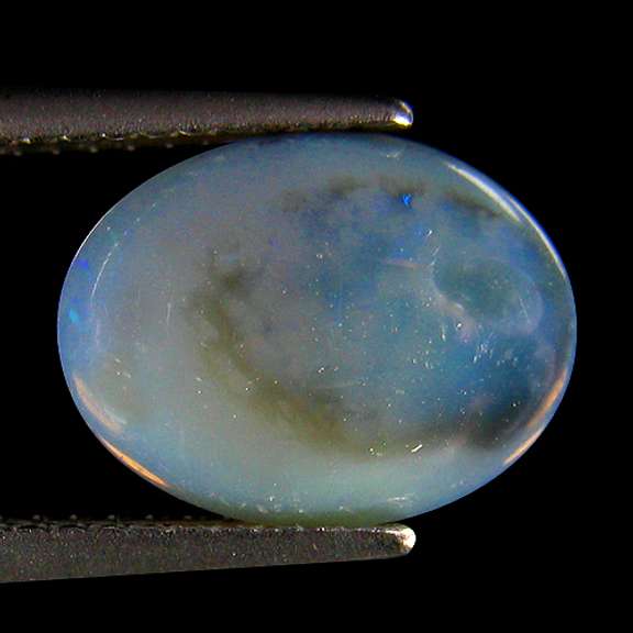 Simply gorgeous 2.25ct bi-color Black Opal
