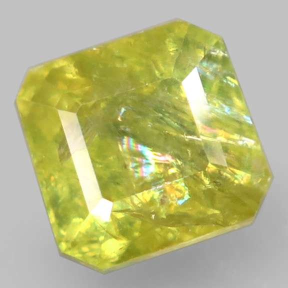 Gorgeous 3.94ct color shifting Russian Sphene