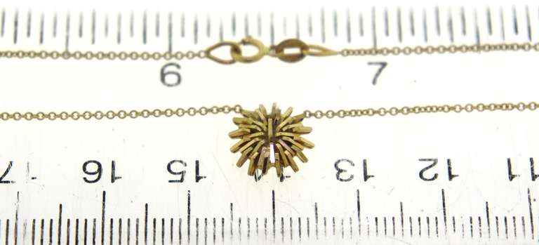 Elegant 18kt Starburst Necklace