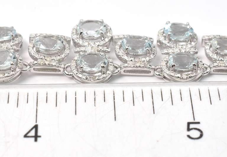 Jaw Dropping Aquamarine & Diamond Necklace set in Sterling Silver