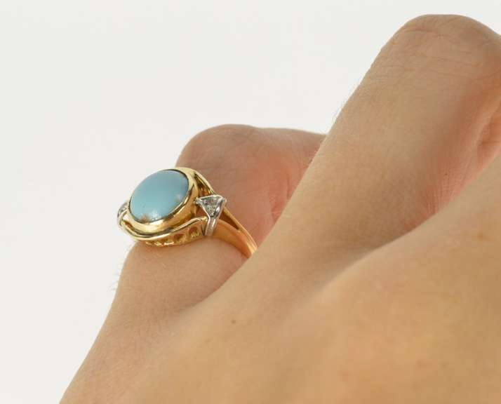 14K Yellow Gold 1930's Turquoise Diamond Accent Statement Ring