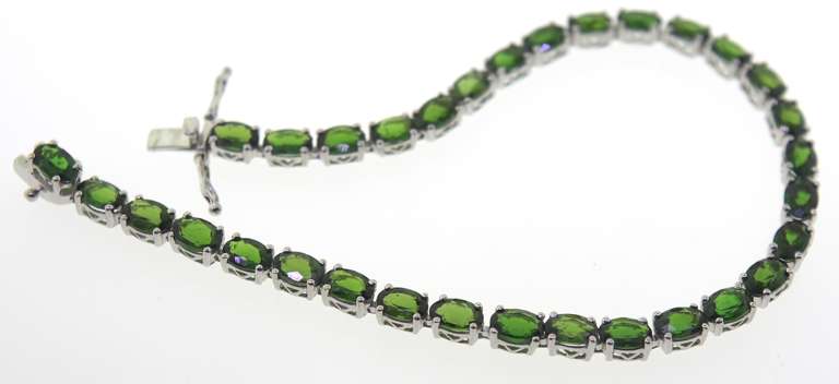 Sterling Silver Emerald Tennis Bracelet