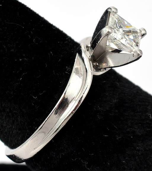.75ct Princess Cut Diamond Ring, PLAT