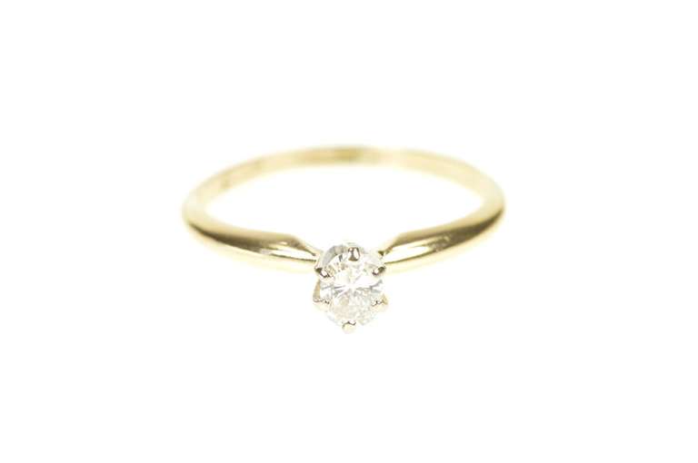 14K Yellow Gold 0.25 Ct Oval Diamond Solitaire Engagement Ring