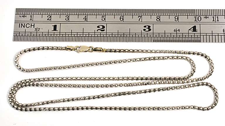 Stylish White Gold Popcorn Link