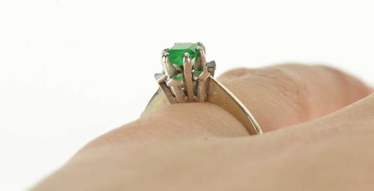 18K White Gold 1960's Natural Emerald Solitaire Engagement Ring
