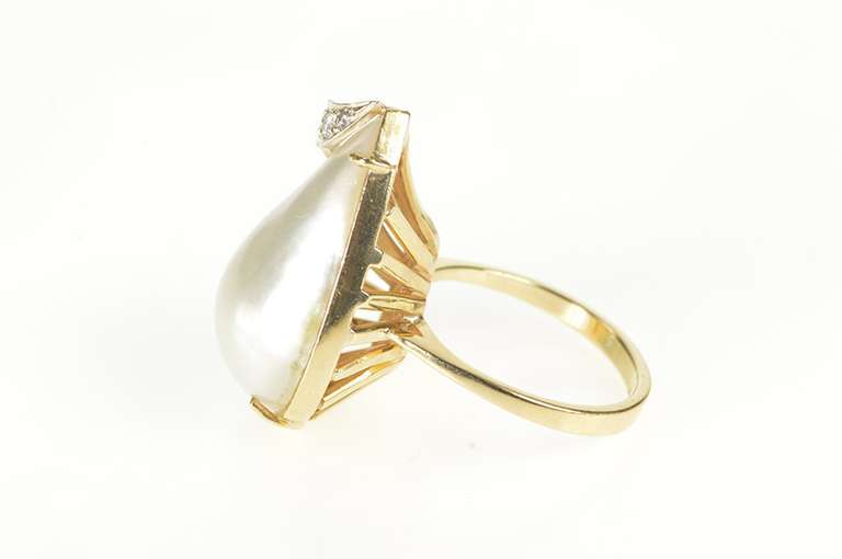14K Yellow Gold Pear Pearl Diamond Accent Retro Statement Ring