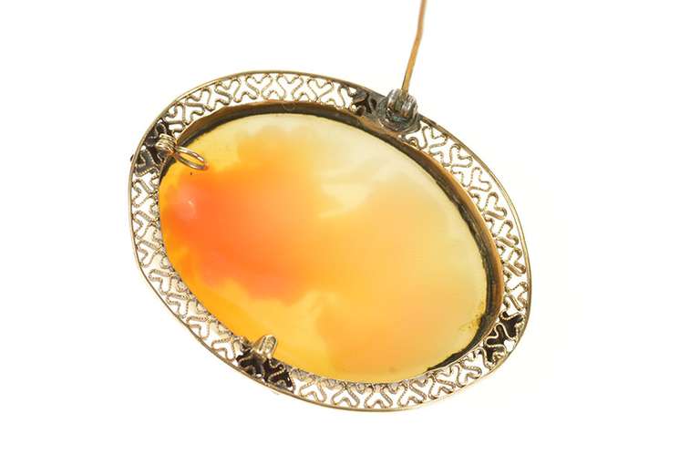 14K Yellow Gold Ornate Victorian Carved Lady Shell Cameo Pendant/Pin