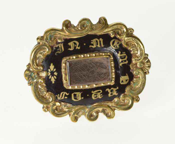 Gold Filled Ornate Victorian Memento Mori Mourning Pin/Brooch