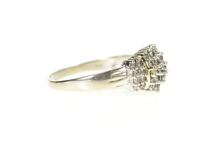 10K White Gold 0.91 Ctw Diamond Encrusted Cluster Statement Ring