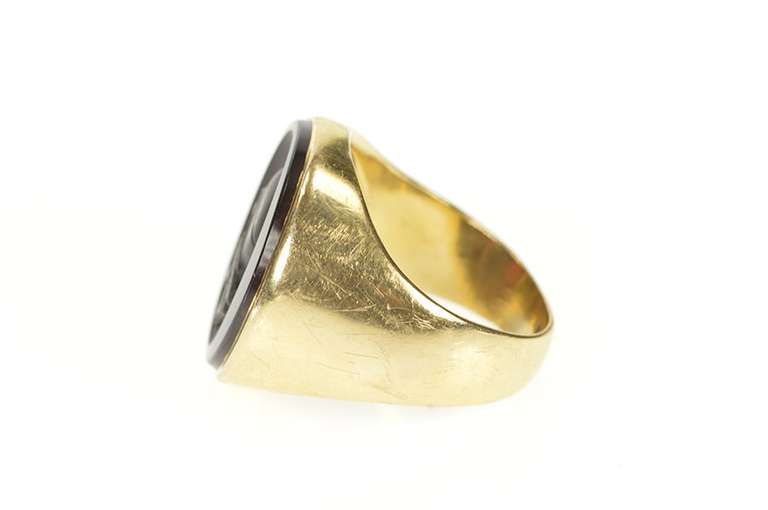 14K Yellow Gold 1930's Men's Carved Carnelian Intaglio Cameo Ring