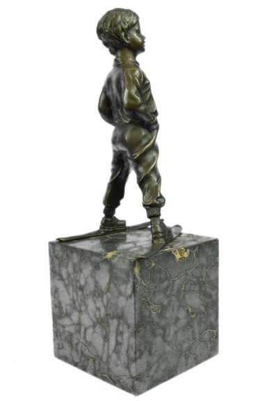 Sport Ski Player Bronze Statue