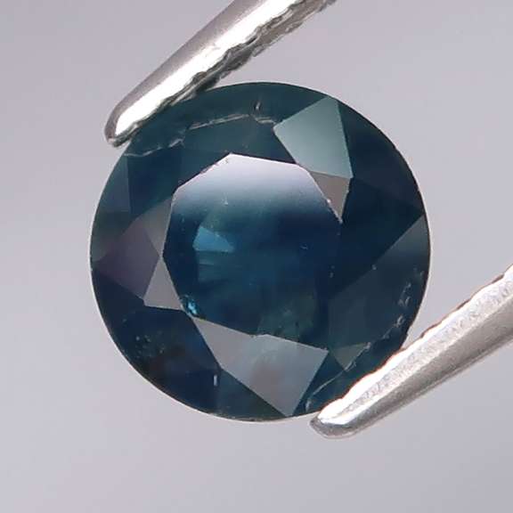 HEATED ONLY! 2.17ct Sapphire solitaire