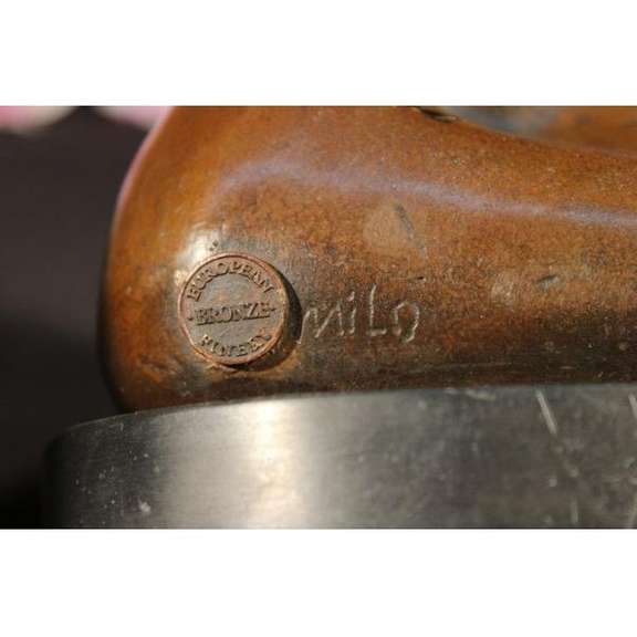 Mother Reading to her kid Bronze Sculpture