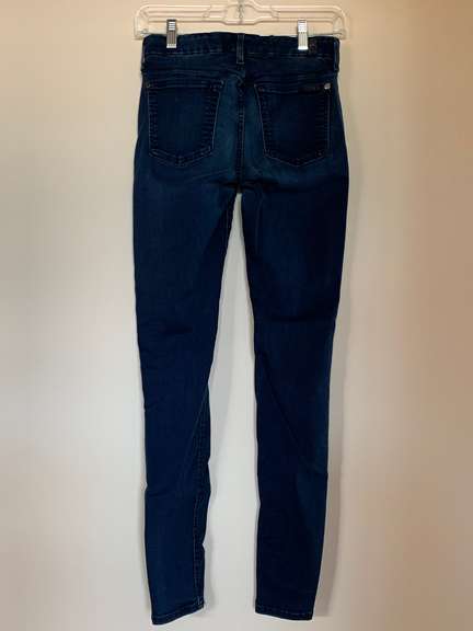 7 for all Mankind Designer Jeans- Size 27