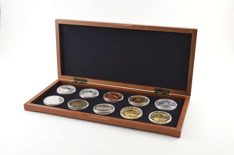 10 Coin Set R.M.S. Titanic 1 oz Silver, Gold Plated, Copper Rounds Box
