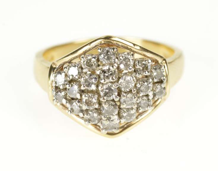 10K Yellow Gold 1.38 Ctw Round Diamond Cluster Statement Ring