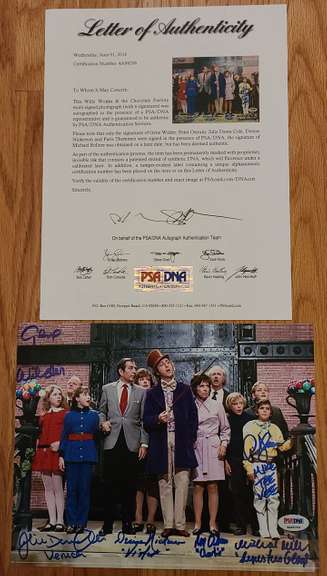 Willie Wonka & The Chocolate Factory Cast Autographed Photo PSA Witness