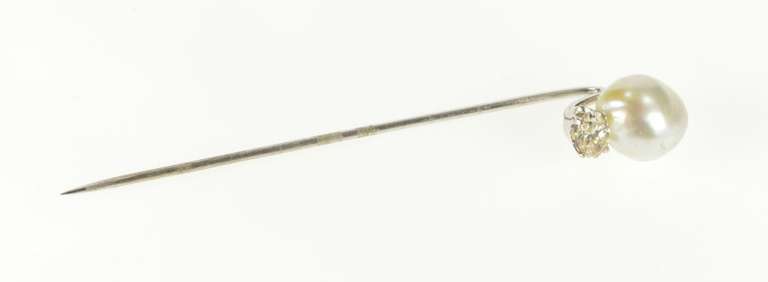 14K White Gold Victorian Pearl Diamond Accent Statement Stick Pin