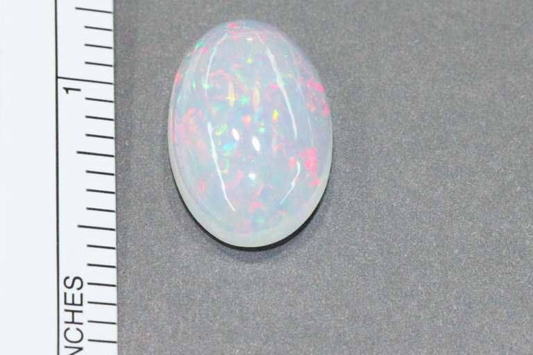 Mesmorizing Natural Opal 7.74 cts.