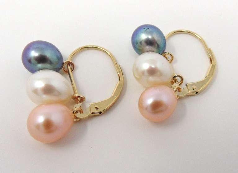 Fabulous 14kt YG 3-Pearl Dangle Lever Back Earrings