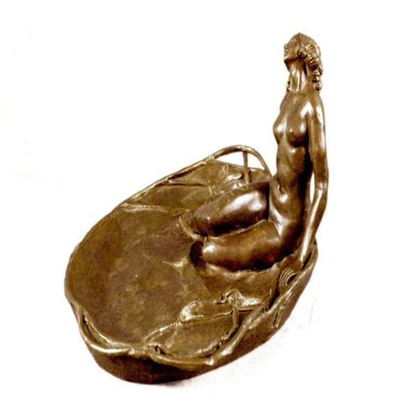 Special Circular Patina Jewelry Tray Bronze Sculpture