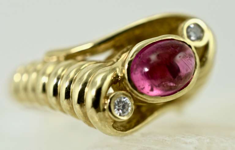 Sweet 14K Cabachon Pink Tourmaline Ring