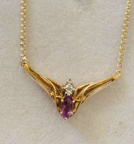 Amethyst & Solid Gold Pendant Necklace