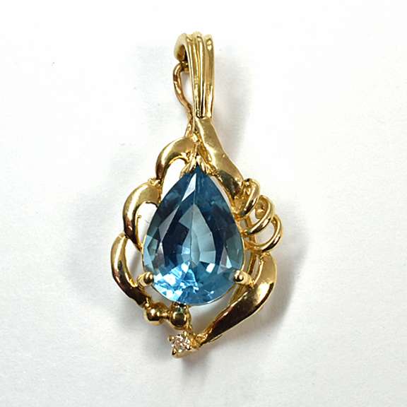 Pear Shaped Blue Topaz Pendant