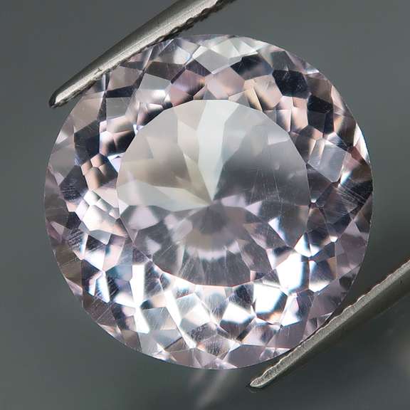Halo flashing 12.17ct real unheated Bolivian Amethyst