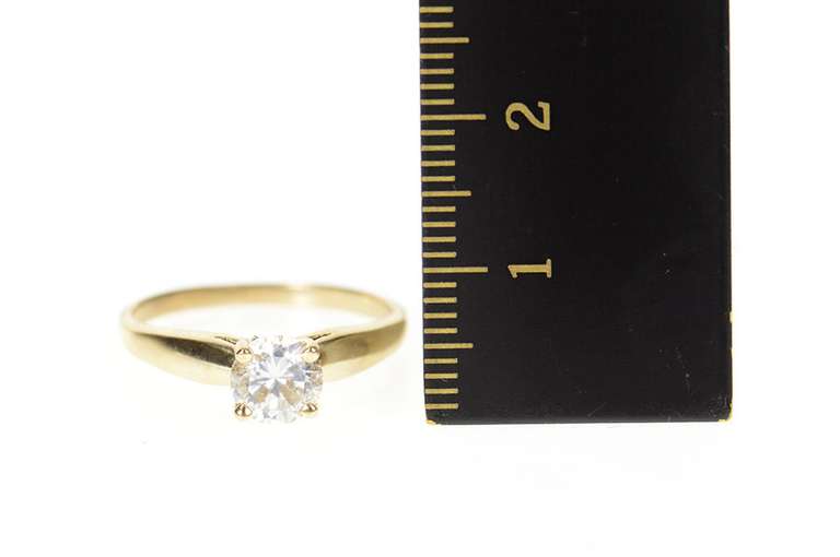 10K Yellow Gold Round Classic Solitaire Travel Engagement Ring