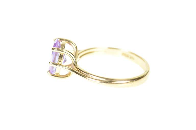 10K Yellow Gold Purple Cubic Zirconia Solitaire Statement Ring
