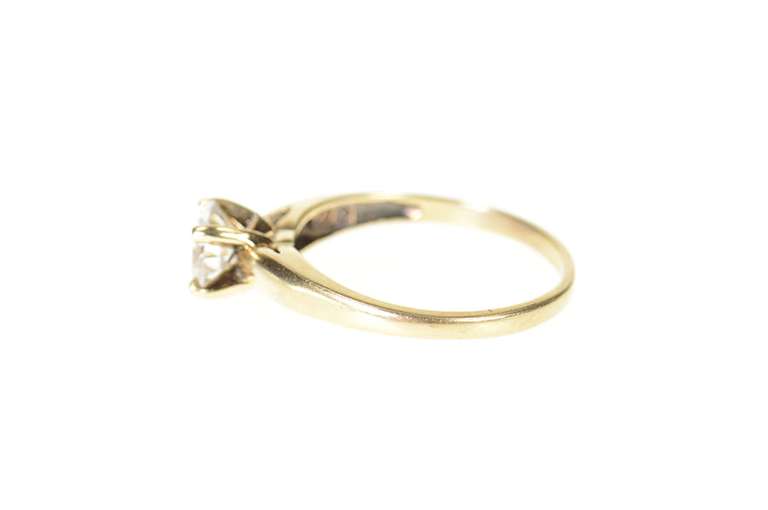 10K Yellow Gold Round Classic Solitaire Travel Engagement Ring